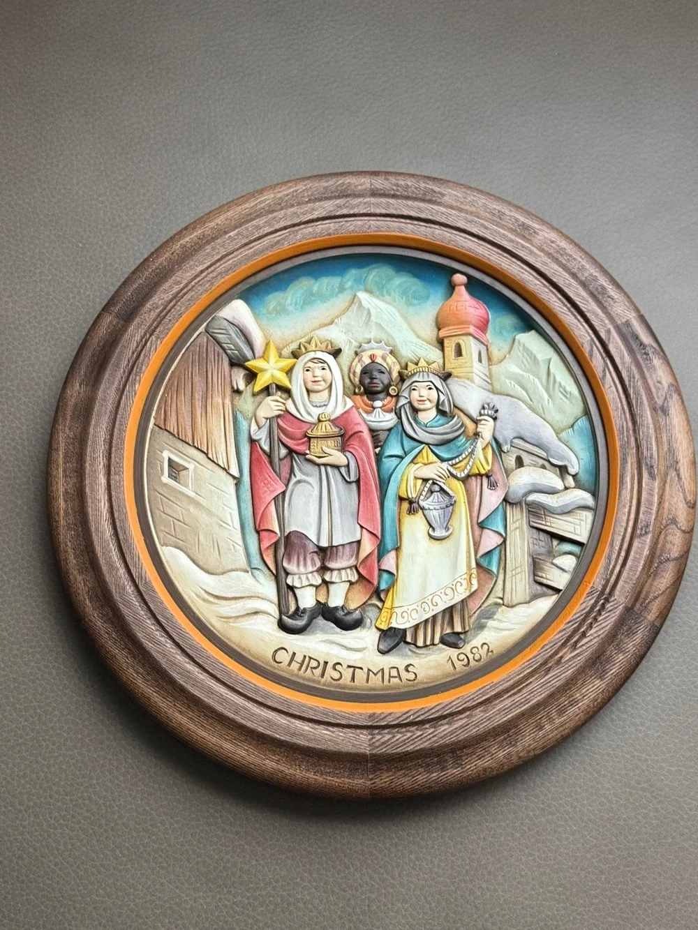 Three Kings Holiday Wall Plaque - Multicolor Christmas Scene